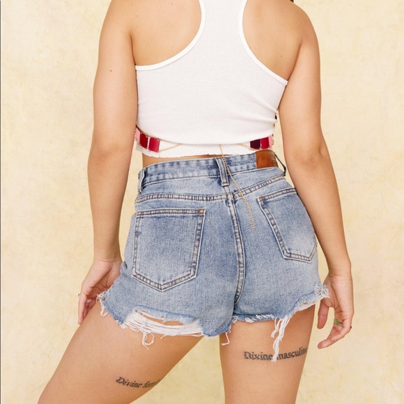 Nasty Gal High Waisted Distressed Denim Shorts - Picture 3 of 3